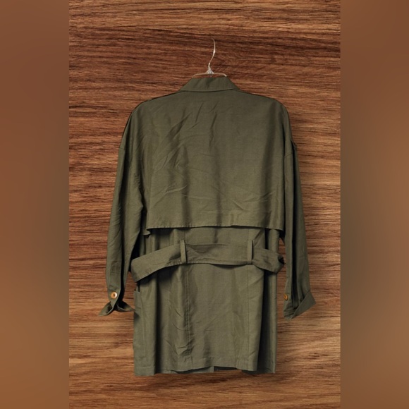 EUC Vintage Eleanor P Brenner Short Olive Green 100% Silk Dress Coat - Picture 2 of 3